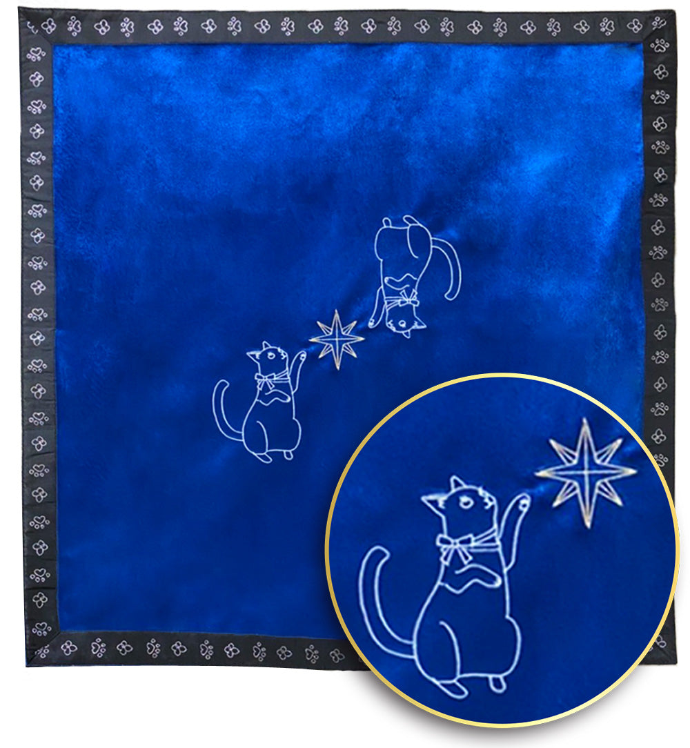 Dreaming Cat Velvet Tarot Cloth — Blue, 65 cm with Pouch